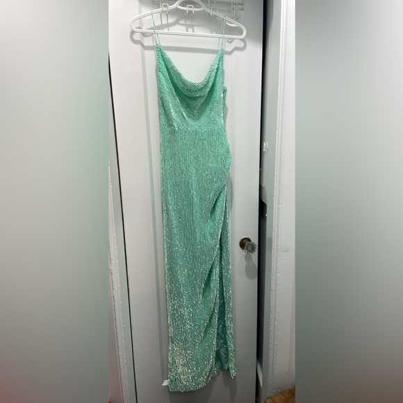 Retrofete dress, sequin, mint colour, high slit, worn once, size xs - Picture 1 of 3